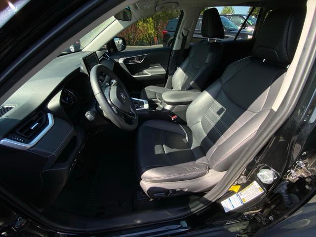 used 2021 Toyota RAV4 Hybrid car, priced at $28,919