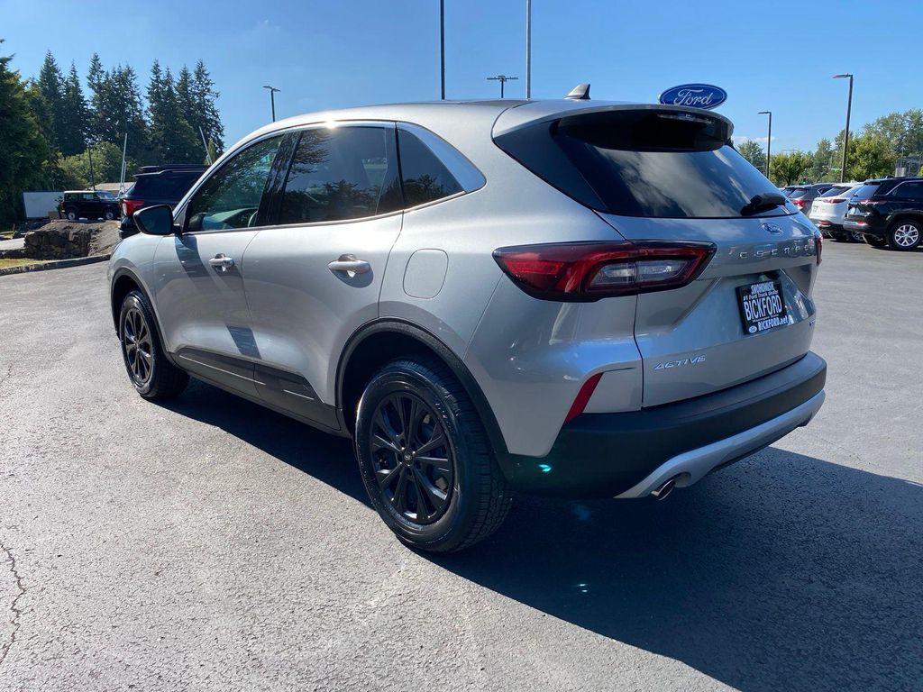 used 2024 Ford Escape car, priced at $23,417