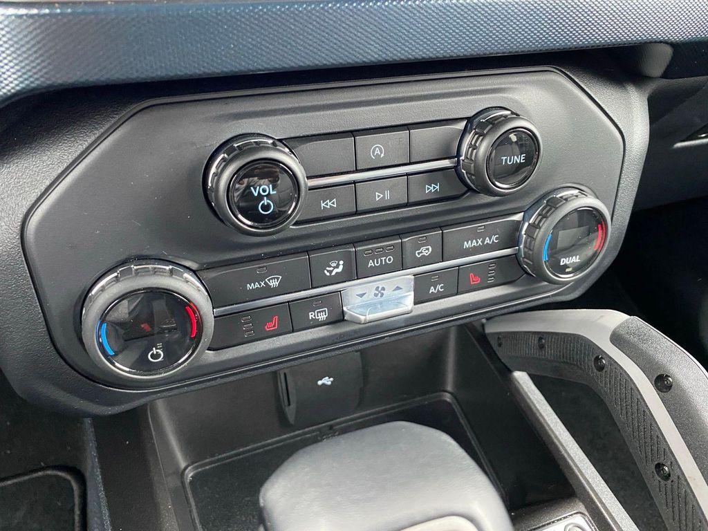 used 2023 Ford Bronco car, priced at $41,937