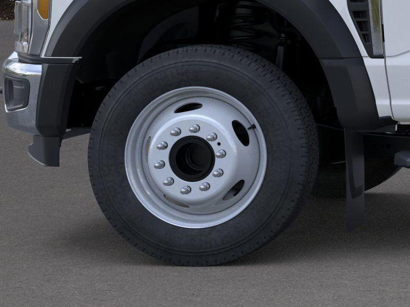 new 2025 Ford F-450 car, priced at $60,555