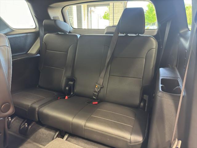 used 2023 Chevrolet Traverse car, priced at $42,485