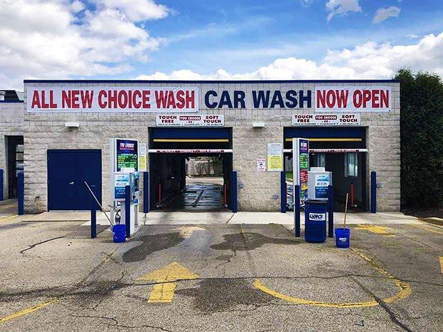 used 2023 Chevrolet Traverse car, priced at $29,395