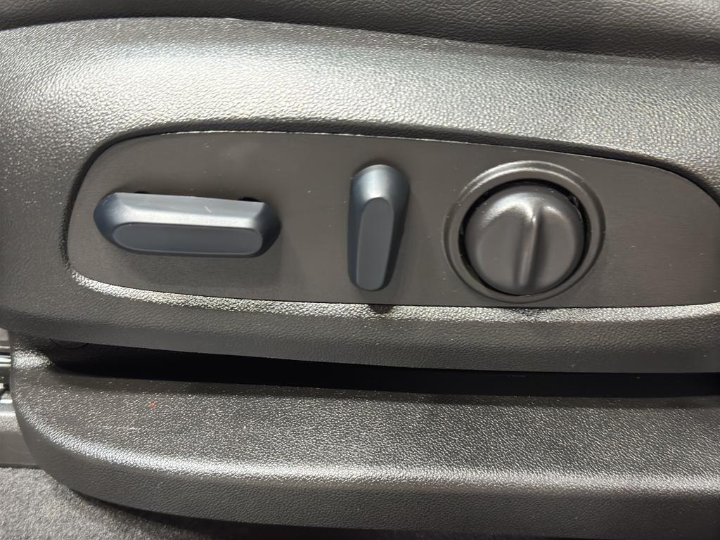 used 2024 Chevrolet Traverse car, priced at $44,735