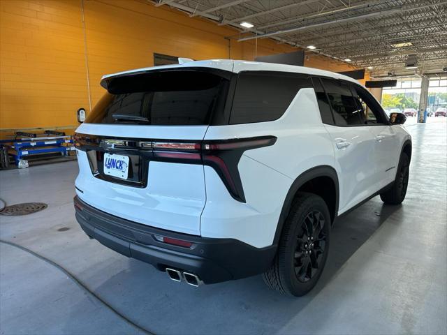 new 2024 Chevrolet Traverse car, priced at $41,055