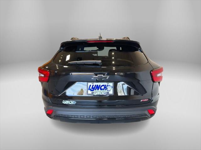 new 2025 Chevrolet Trax car, priced at $27,680