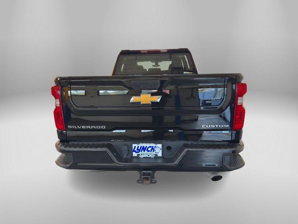 used 2022 Chevrolet Silverado 2500 car, priced at $45,740