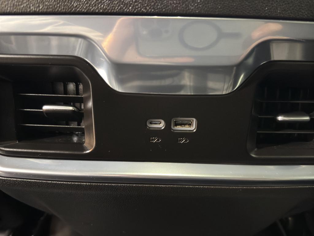 used 2025 GMC Sierra 1500 car, priced at $53,635