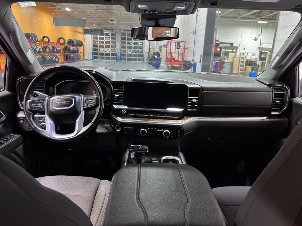 used 2025 GMC Sierra 1500 car, priced at $53,635