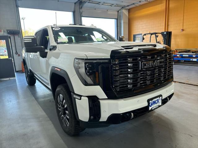 new 2025 GMC Sierra 3500 car, priced at $99,685