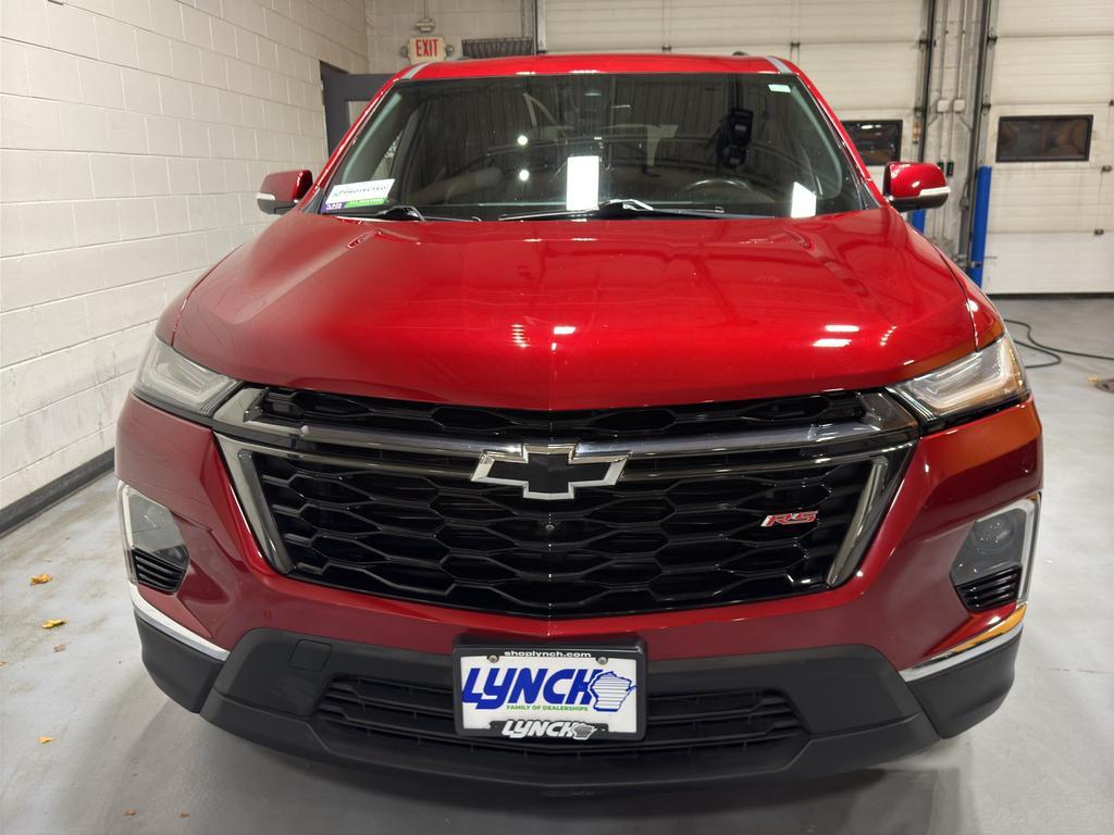 used 2022 Chevrolet Traverse car, priced at $29,785