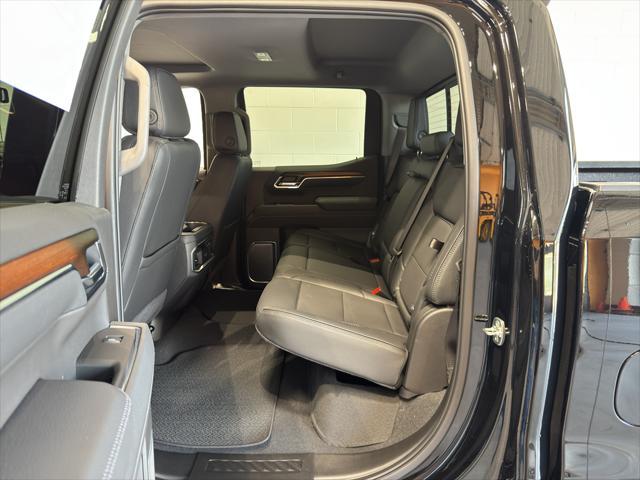 new 2025 GMC Sierra 1500 car, priced at $70,301