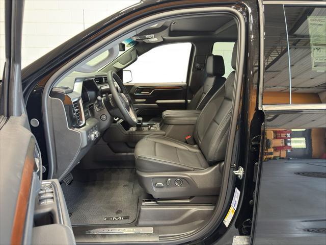 new 2025 GMC Sierra 1500 car, priced at $70,301