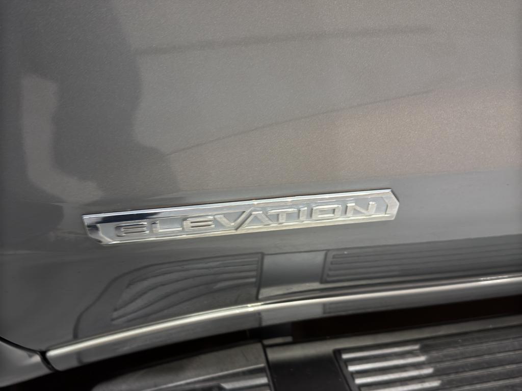 used 2023 GMC Sierra 1500 car, priced at $43,635