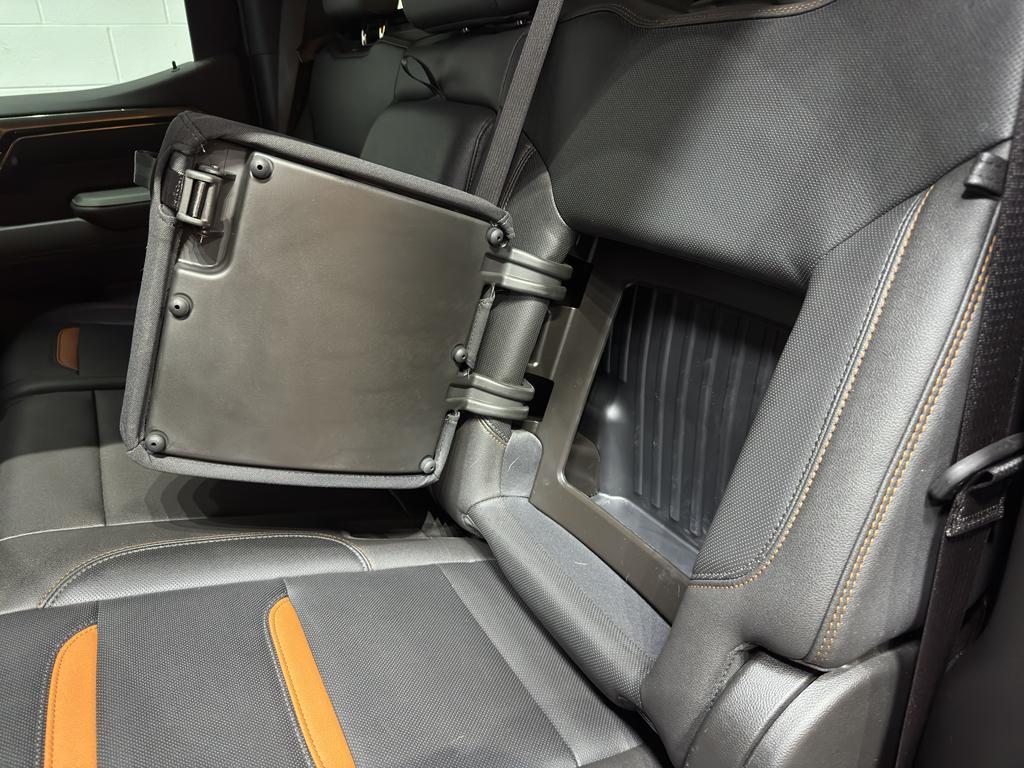 used 2022 GMC Sierra 1500 car, priced at $49,390