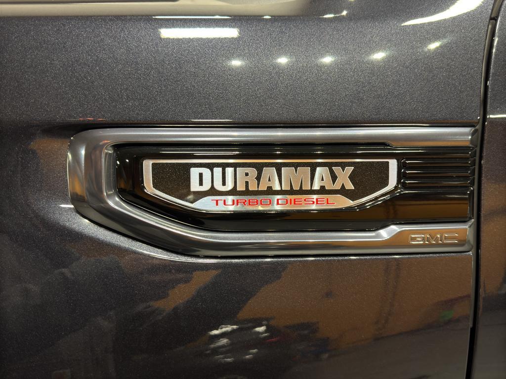 used 2022 GMC Sierra 1500 car, priced at $49,390