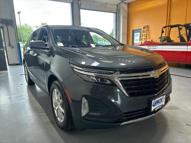 used 2022 Chevrolet Equinox car, priced at $23,390