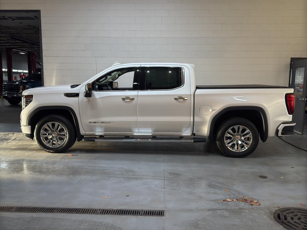 used 2022 GMC Sierra 1500 car, priced at $48,890