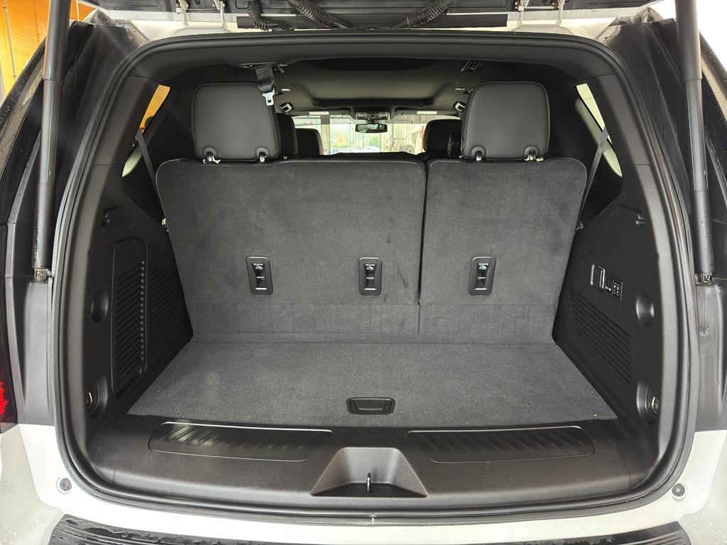 used 2022 GMC Yukon car, priced at $52,490