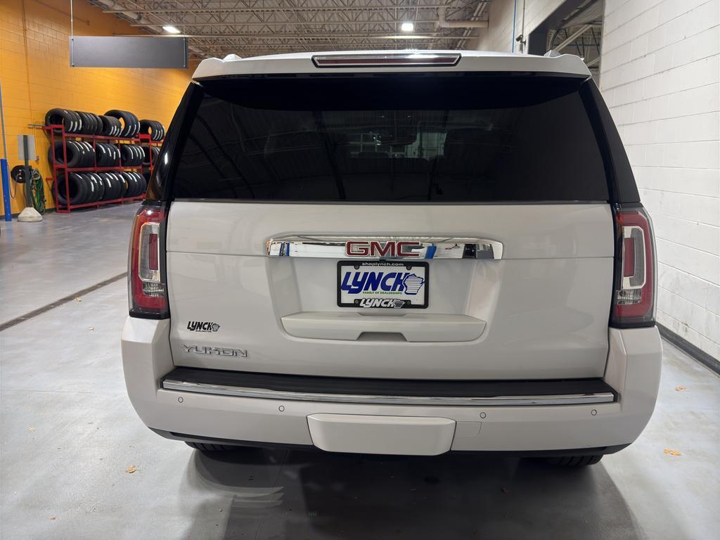 used 2019 GMC Yukon car, priced at $33,290