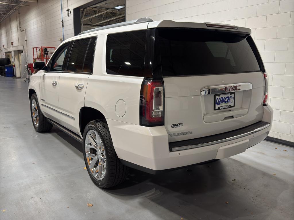 used 2019 GMC Yukon car, priced at $33,290