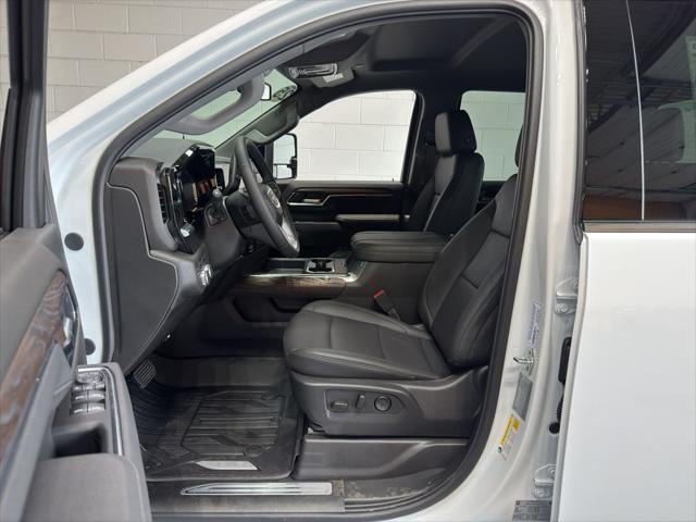 new 2025 GMC Sierra 2500 car, priced at $75,565