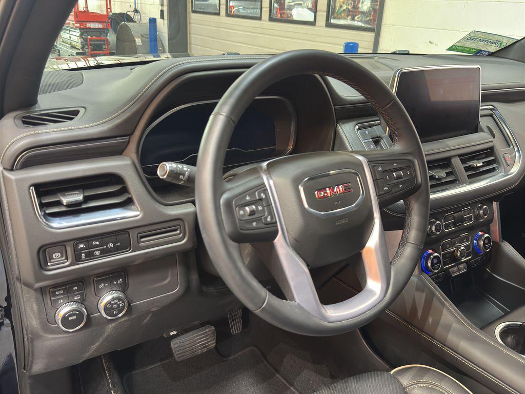 used 2023 GMC Yukon car, priced at $62,885