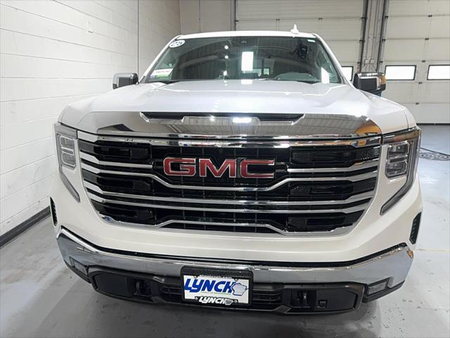 new 2025 GMC Sierra 1500 car, priced at $647,600