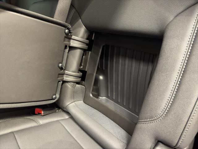 new 2025 GMC Sierra 1500 car, priced at $59,193