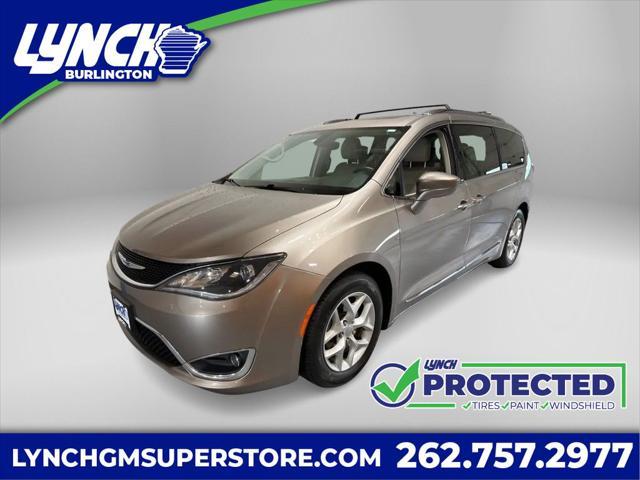 used 2018 Chrysler Pacifica car, priced at $15,964