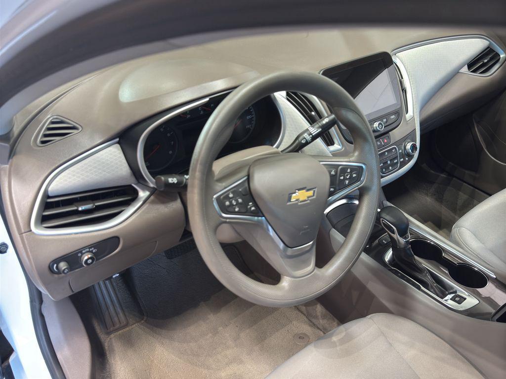 used 2024 Chevrolet Malibu car, priced at $18,990