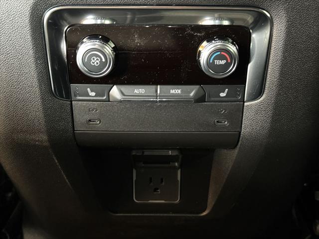 new 2025 GMC Yukon car, priced at $72,457
