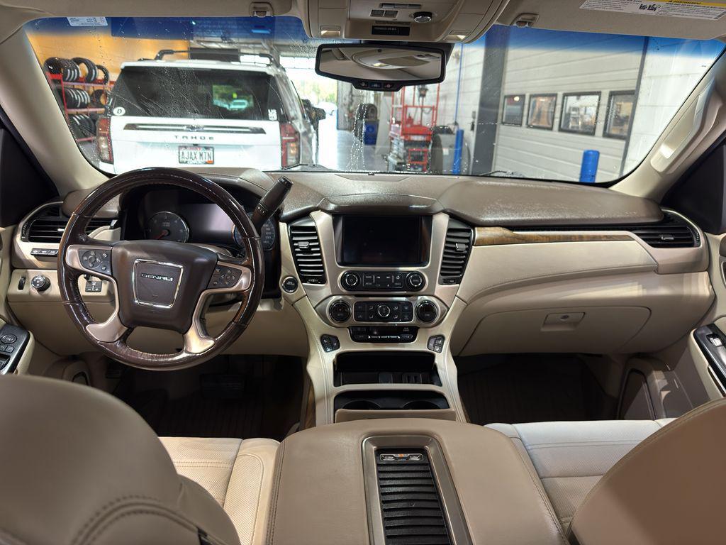 used 2018 GMC Yukon car, priced at $29,190