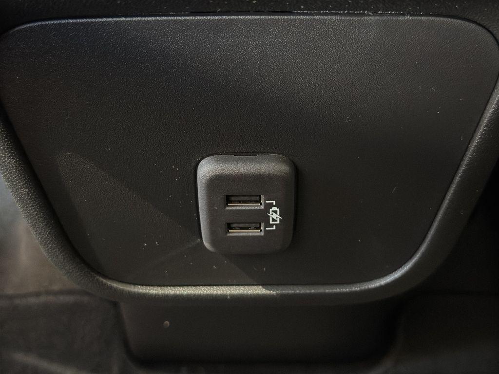 used 2023 Chevrolet Equinox car, priced at $21,985