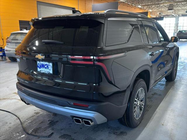 new 2025 Chevrolet Traverse car, priced at $44,495