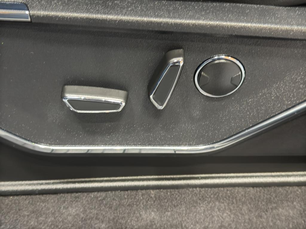 used 2023 Ford F-150 car, priced at $49,490