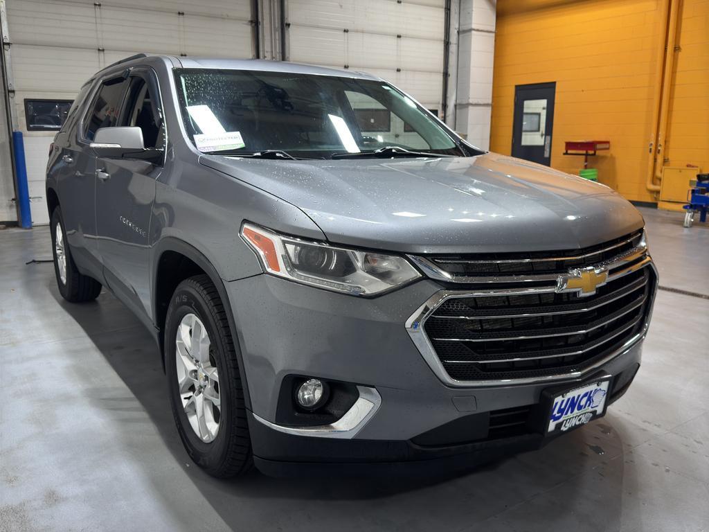 used 2020 Chevrolet Traverse car, priced at $27,290