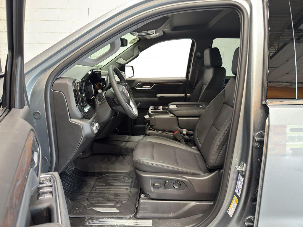 new 2026 GMC Sierra 1500 car, priced at $60,995