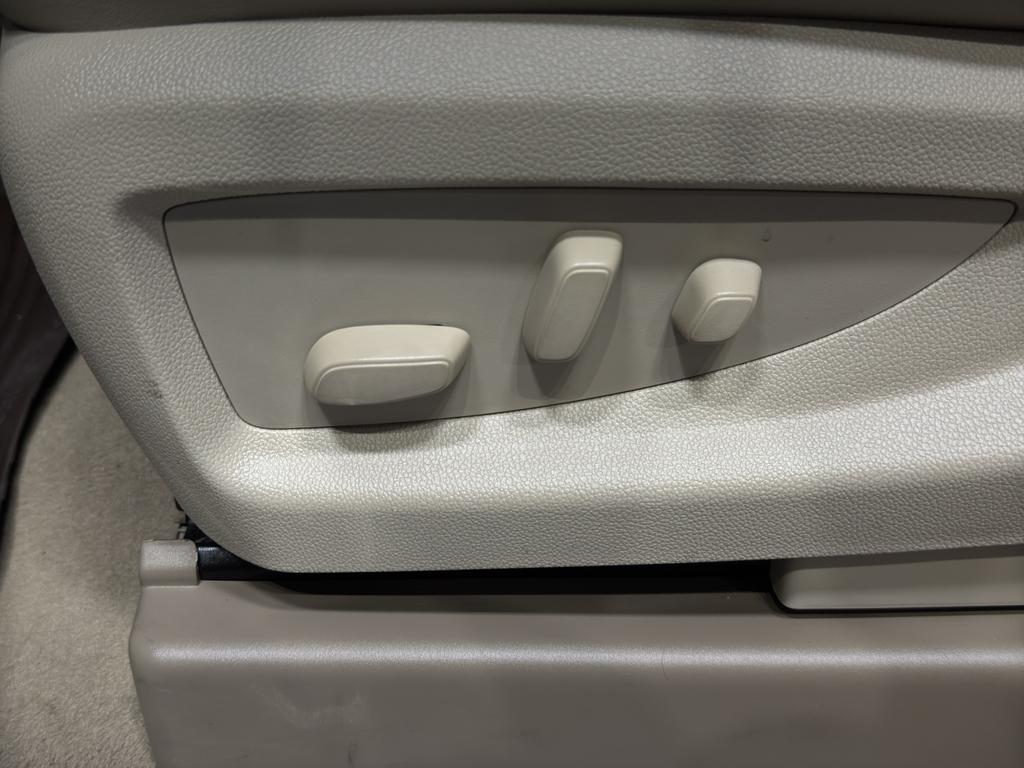 used 2020 GMC Yukon car, priced at $36,635