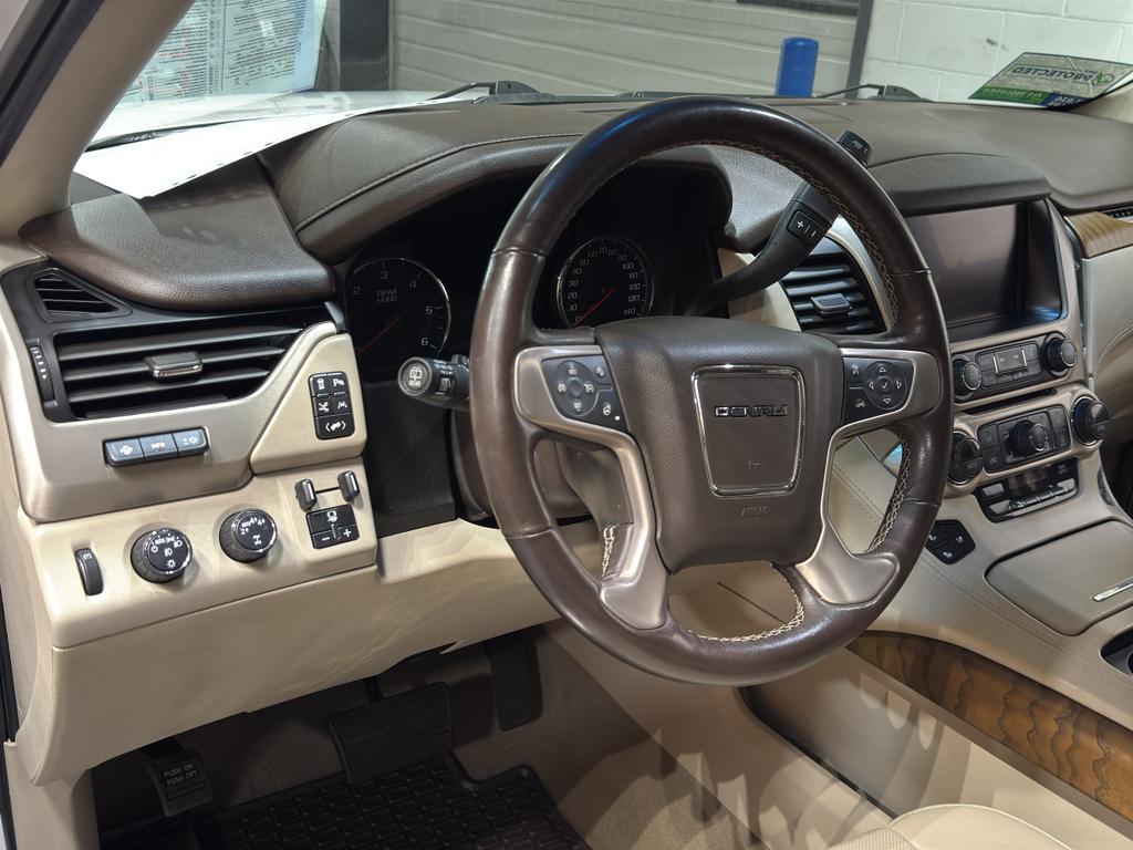 used 2020 GMC Yukon car, priced at $36,635