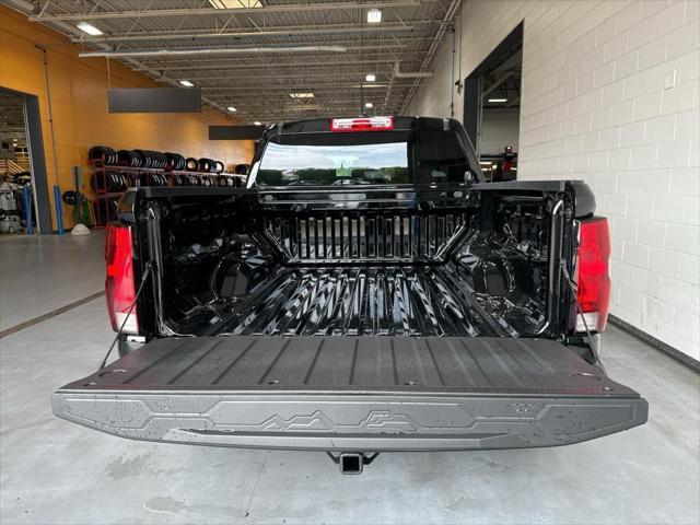 new 2024 Chevrolet Colorado car, priced at $31,457