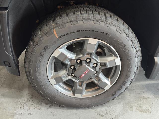 new 2025 GMC Sierra 2500 car, priced at $77,989