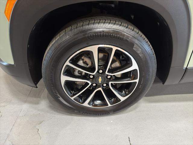 used 2025 Chevrolet TrailBlazer car, priced at $25,990