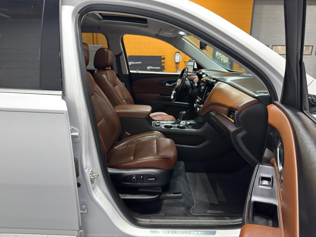 used 2018 Chevrolet Traverse car, priced at $17,485