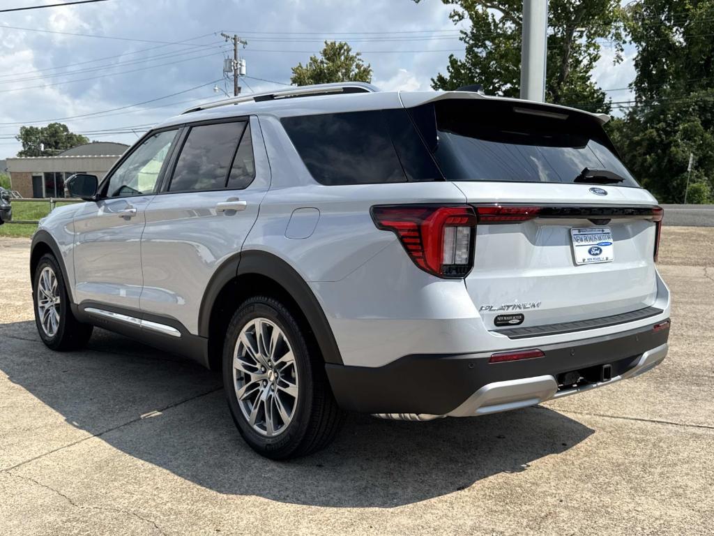 new 2025 Ford Explorer car