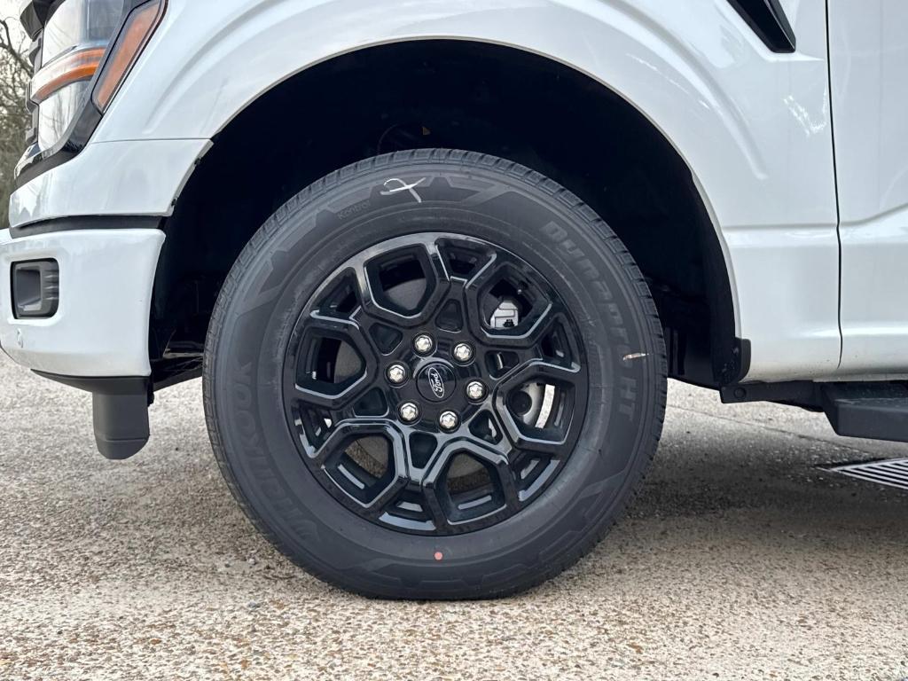 new 2024 Ford F-150 car, priced at $51,495