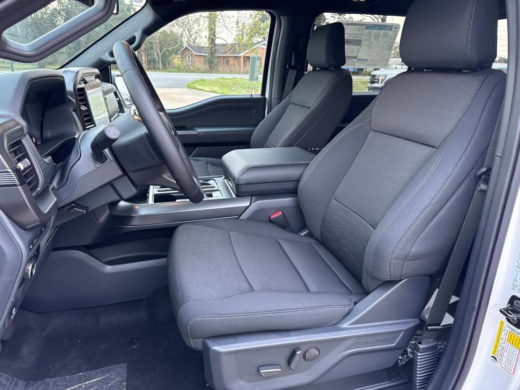 new 2024 Ford F-150 car, priced at $51,495
