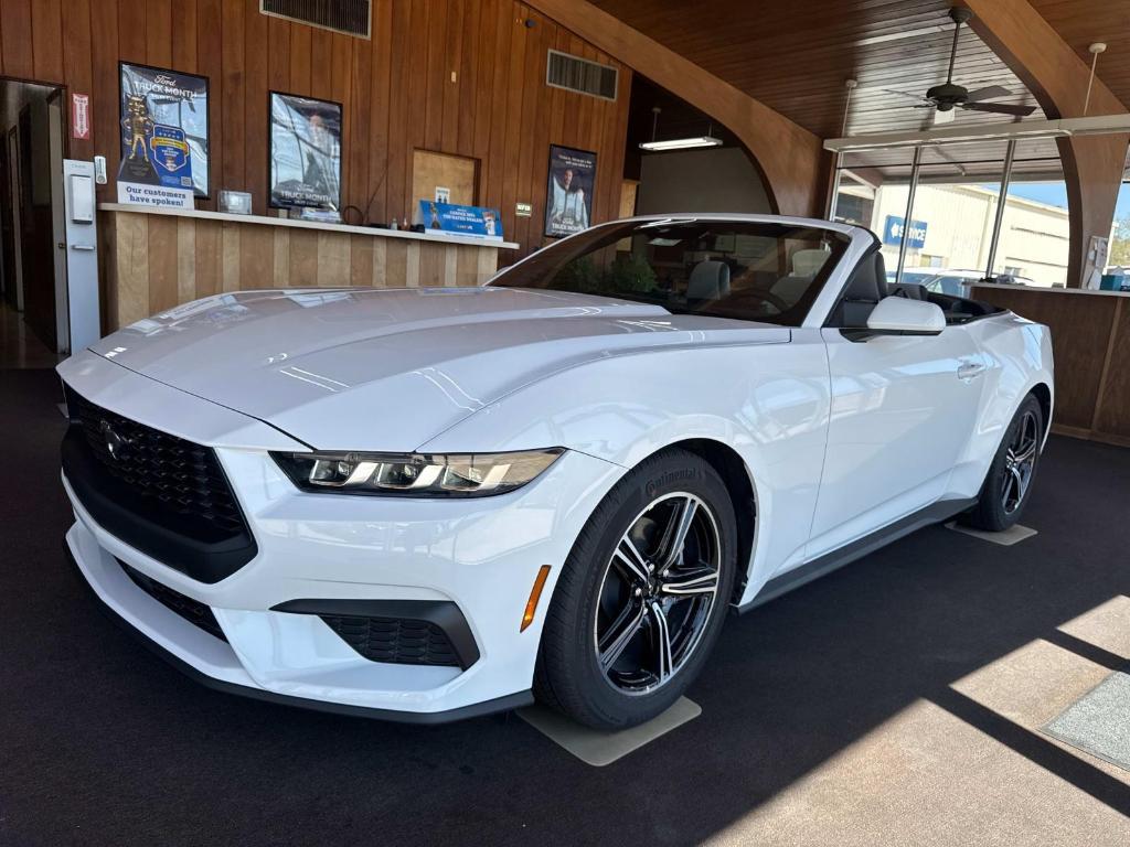 new 2025 Ford Mustang car
