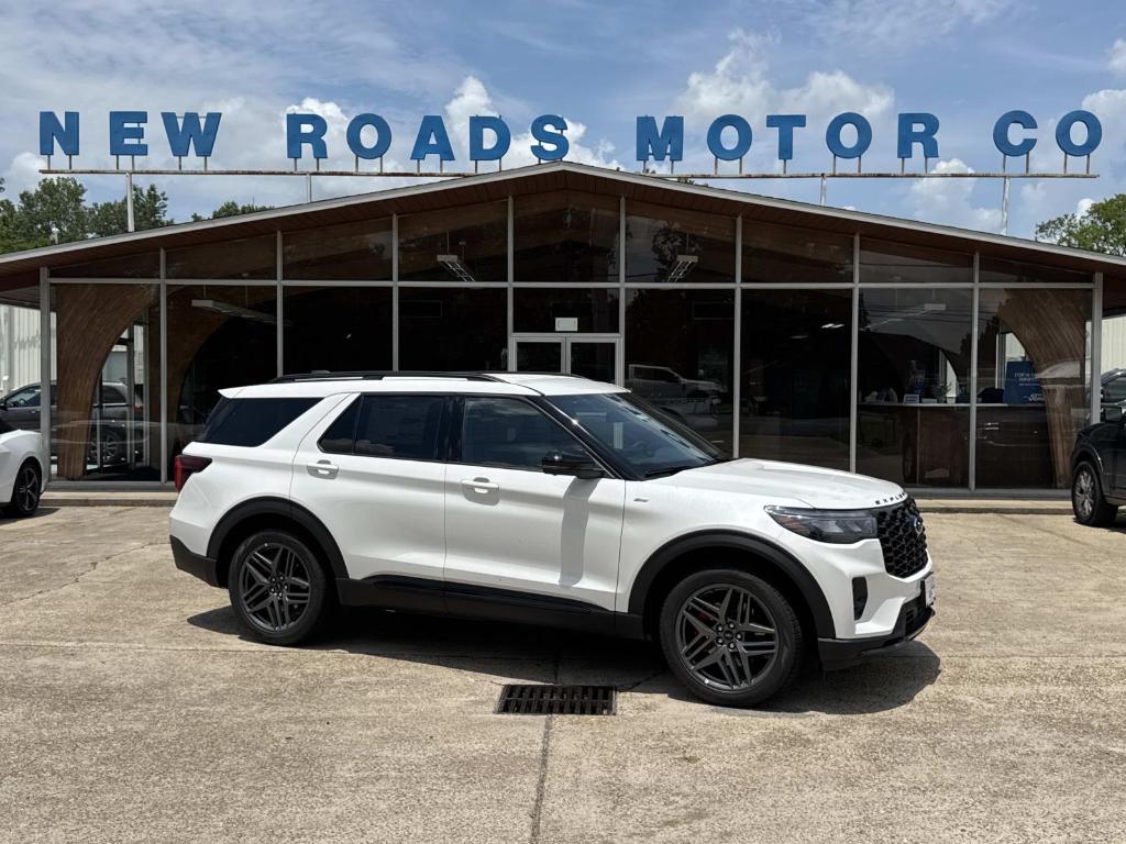 new 2025 Ford Explorer car