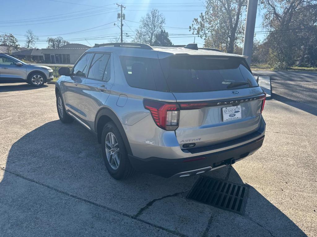 new 2025 Ford Explorer car, priced at $44,710