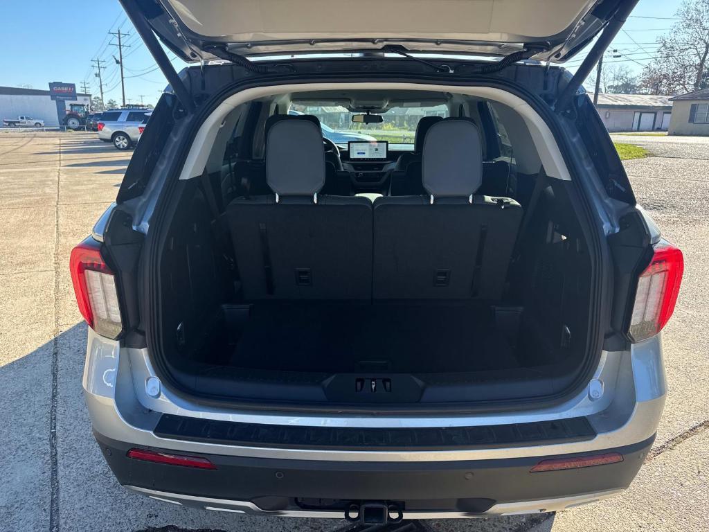 new 2025 Ford Explorer car, priced at $44,710